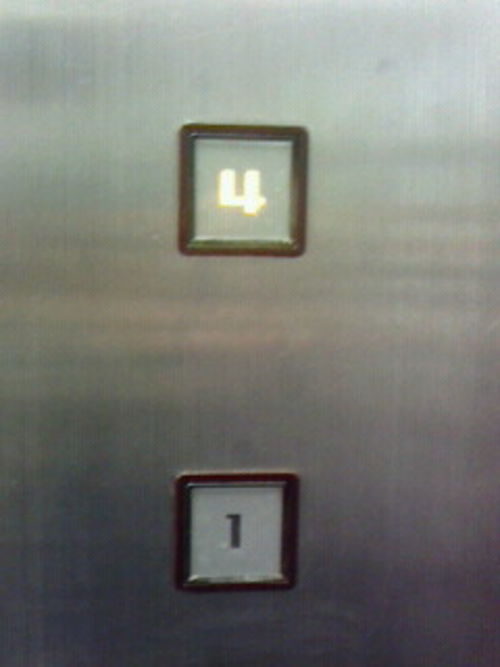１か